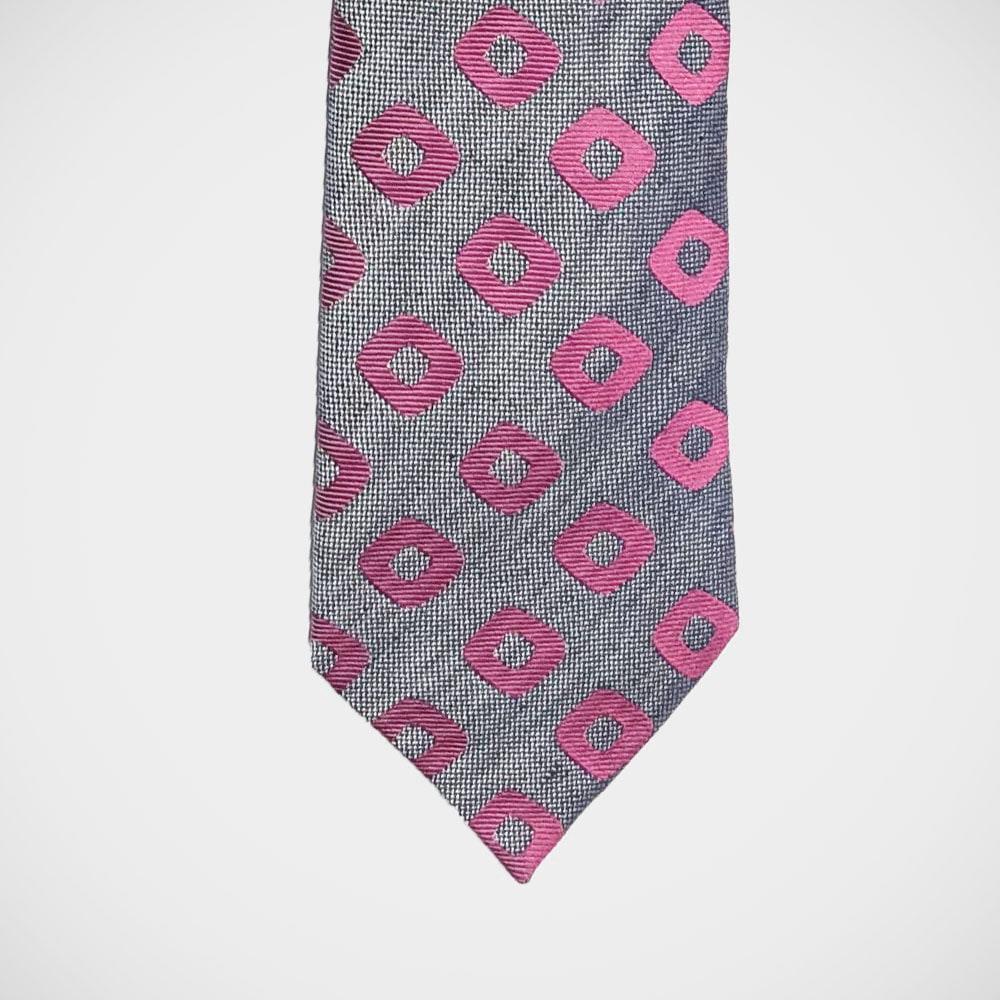 'Diamonds in Pink' Tie